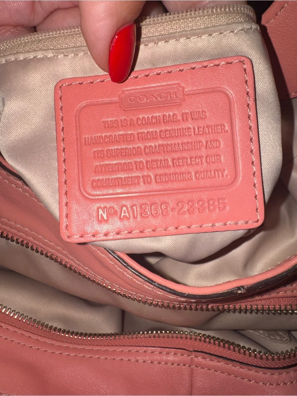 EUC Coach Coral Pink Woven Leather Hobo Shoulder Bag with Triple Entry - Picture 8 of 16